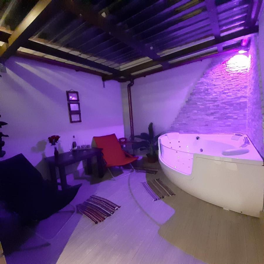 UcedaCasas Toya Jacuzziアパートメント エクステリア 写真